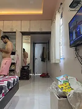 hornyguy271192 online show from February 18, 3:46 am