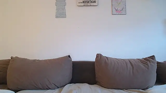 LachenderTeufel online show from November 28, 7:00 am