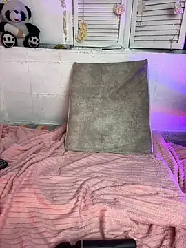 JulianaCastillo online show from January 20, 12:28 pm