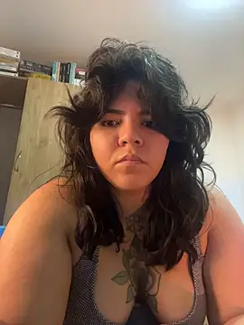 JulianaCastillo online show from August 1, 9:41 am