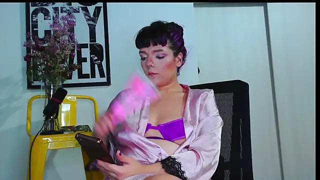 purple em69 online show from April 24, 12:46 am