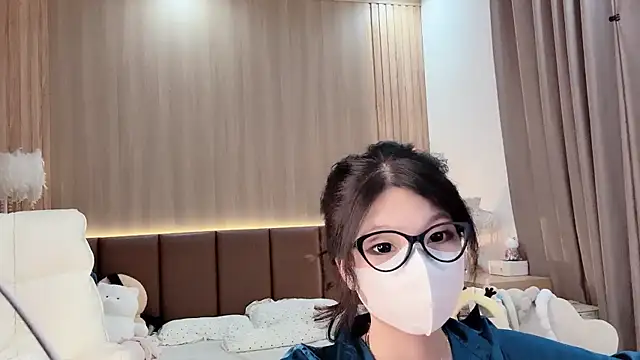 Snapshot of Jennie_Spa chatting on September 26, 2:21 pm Jennie Spa online show from September 26, 2:21 pm