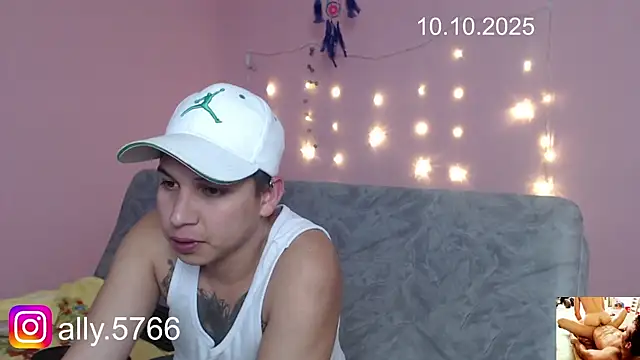 CoreAlejito online show from October 10, 10:42 pm