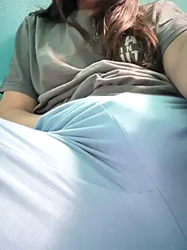 Snapshot of rossana99_ chatting on October 12, 12:59 pm rossana99 online show from October 12, 12:59 pm