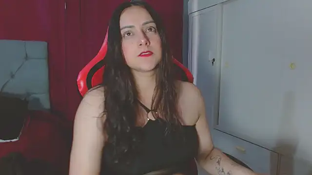 Snapshot of Noamartin_ chatting on October 21, 10:21 pm Noamartin online show from October 21, 10:21 pm