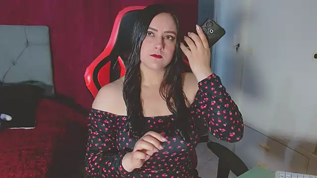 Snapshot of Noamartin_ chatting on December 1, 10:37 pm Noamartin online show from December 1, 10:37 pm