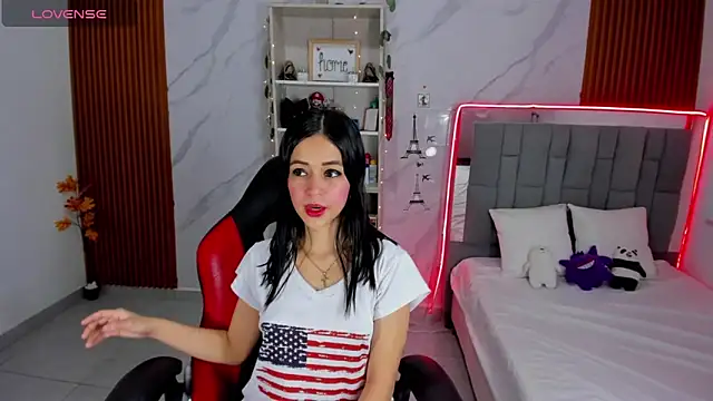 HannaSexyy online show from December 1, 2:05 am