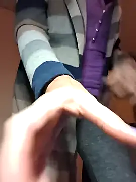 renegade vyxxen online show from February 3, 2:10 am