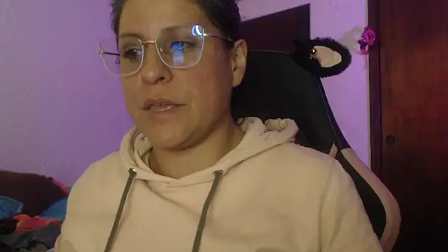 LucifernandaSw online show from February 12, 4:40 am