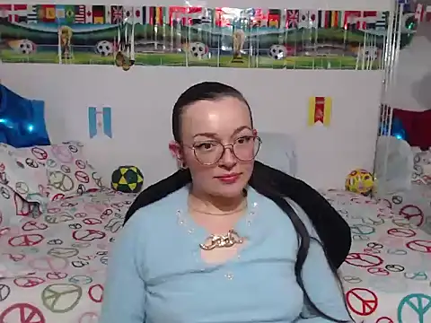 Angela 18honey online show from July 23, 3:59 am
