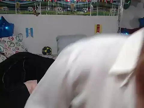 Angela 18honey online show from July 25, 2:53 am