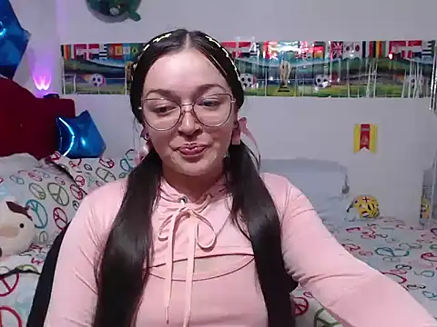 Angela 18honey online show from July 31, 4:12 am