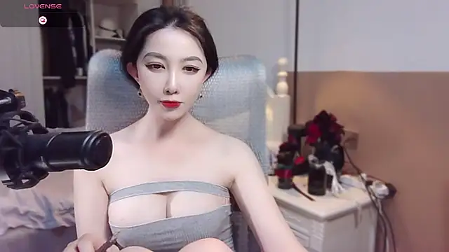 Snapshot of vyizh- chatting on January 24, 8:55 am vyizh- online show from January 24, 8:55 am