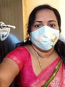 Snapshot of Susma-Telugu chatting on November 12, 4:57 am Susma-Telugu online show from November 12, 4:57 am