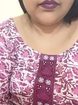 Snapshot of _Redwine_ chatting on February 23, 4:02 pm Redwine online show from February 23, 4:02 pm