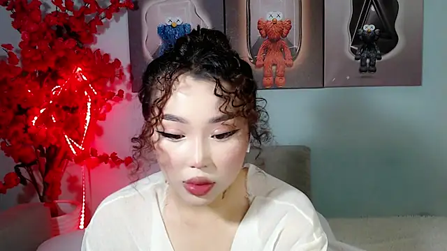 Snapshot of ichiben chatting on November 12, 12:00 am ichiben online show from November 12, 12:00 am