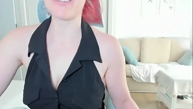 Snapshot of emmita69_ chatting on August 2, 4:49 pm emmita69 online show from August 2, 4:49 pm