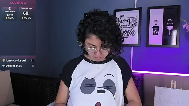 Amareto  online show from March 4, 2:42 pm