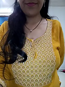 Hot-Shivani online show from February 27, 7:55 am