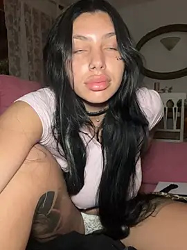 Snapshot of sexynalaa chatting on December 23, 4:50 pm sexynalaa online show from December 23, 4:50 pm