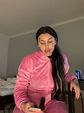 Snapshot of sexynalaa chatting on January 5, 4:59 pm sexynalaa online show from January 5, 4:59 pm