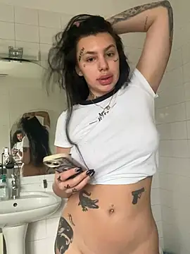 Snapshot of sexynalaa chatting on March 1, 2:55 pm sexynalaa online show from March 1, 2:55 pm