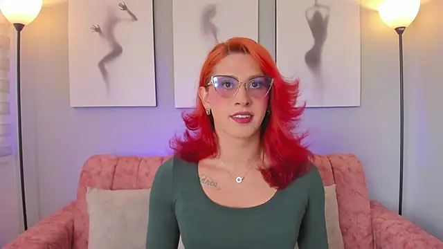 Juliana Saenzz online show from September 16, 1:23 pm