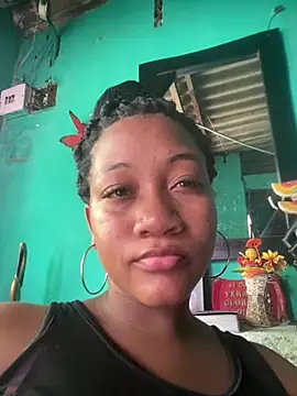 AleezaFrench online show from May 3, 3:18 pm