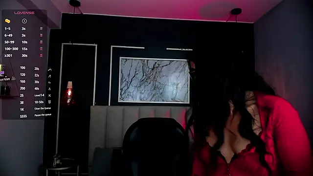 Snapshot of kira_moon__ chatting on October 3, 9:12 pm kira moon online show from October 3, 9:12 pm