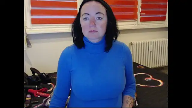 Alexie33 online show from October 20, 6:25 am