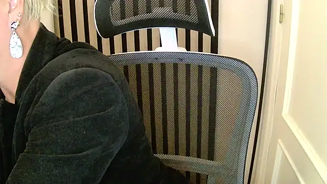 xxNoeliaxx online show from November 27, 7:43 am