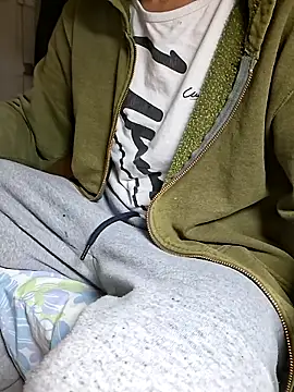 Snapshot of molozeb chatting on October 27, 12:04 am molozeb online show from October 27, 12:04 am