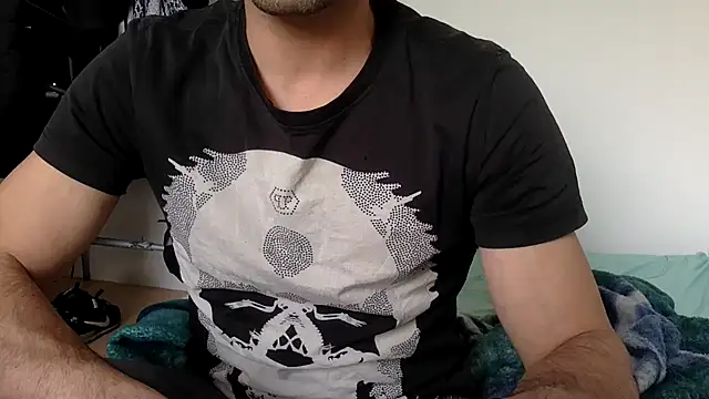 Snapshot of molozeb chatting on March 23, 3:49 pm molozeb online show from March 23, 3:49 pm
