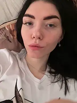 Snapshot of Lisaaa_Alisa chatting on February 8, 9:24 am Lisaaa Alisa online show from February 8, 9:24 am