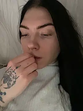 Snapshot of Lisaaa_Alisa chatting on February 10, 10:09 pm Lisaaa Alisa online show from February 10, 10:09 pm