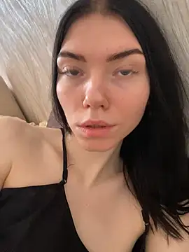 Snapshot of Lisaaa_Alisa chatting on February 12, 7:23 am Lisaaa Alisa online show from February 12, 7:23 am