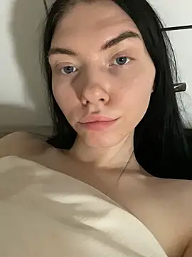 Snapshot of Lisaaa_Alisa chatting on March 6, 10:47 pm Lisaaa Alisa online show from March 6, 10:47 pm