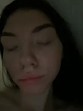 Snapshot of Lisaaa_Alisa chatting on March 22, 10:37 pm Lisaaa Alisa online show from March 22, 10:37 pm