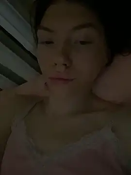 Snapshot of Lisaaa_Alisa chatting on October 18, 9:37 pm Lisaaa Alisa online show from October 18, 9:37 pm