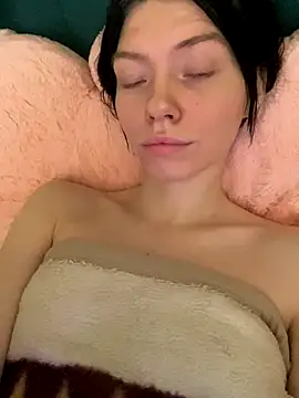 Snapshot of Lisaaa_Alisa chatting on November 25, 3:50 am Lisaaa Alisa online show from November 25, 3:50 am