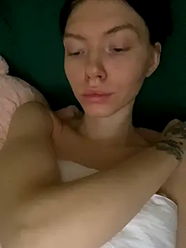 Snapshot of Lisaaa_Alisa chatting on December 1, 4:28 am Lisaaa Alisa online show from December 1, 4:28 am