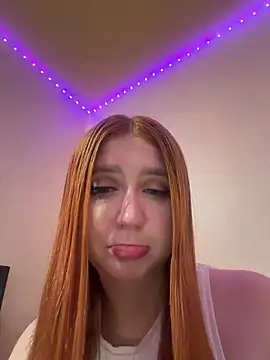 oliviiaa online show from May 30, 9:23 pm