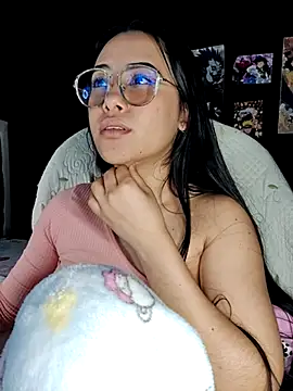 Snapshot of Janna_mnt chatting on December 3, 9:55 am Janna mnt online show from December 3, 9:55 am