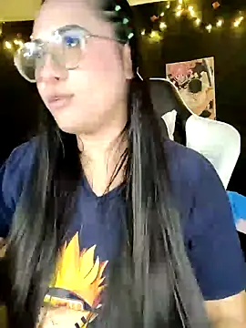 Snapshot of Janna_mnt chatting on February 10, 8:20 am Janna mnt online show from February 10, 8:20 am