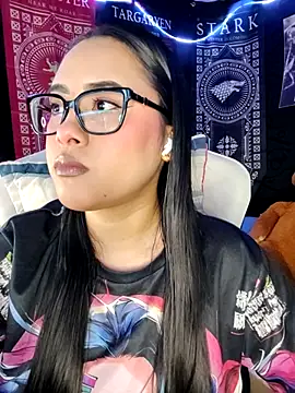 Snapshot of Janna_mnt chatting on November 12, 3:29 am Janna mnt online show from November 12, 3:29 am