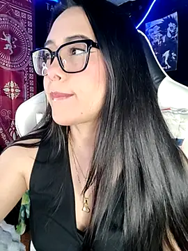 Snapshot of Janna_mnt chatting on December 3, 5:59 am Janna mnt online show from December 3, 5:59 am