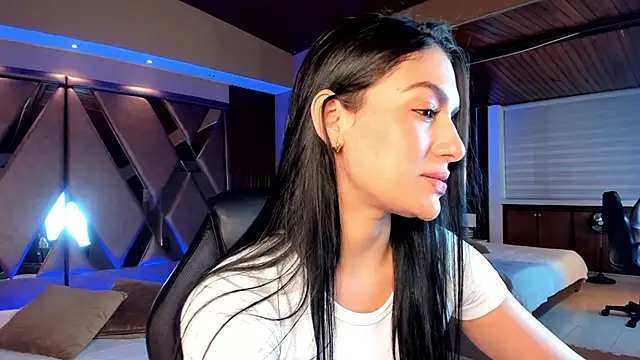 carina rossi online show from January 29, 11:30 am