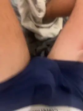 Snapshot of h0rnyguy001 chatting on February 15, 11:08 am h0rnyguy001 online show from February 15, 11:08 am