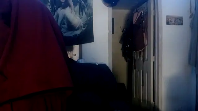 Snapshot of sammbae23 chatting on December 22, 10:56 am sammbae23 online show from December 22, 10:56 am