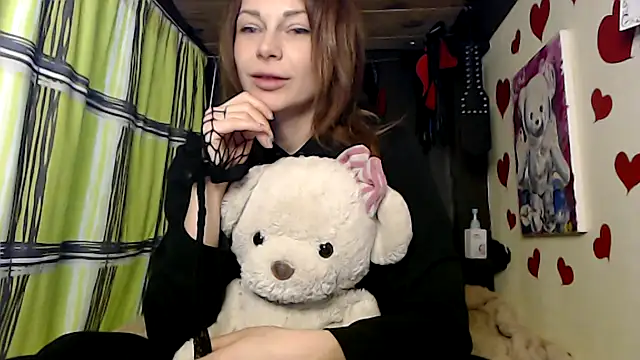 Snapshot of HarleyQuinn_69 chatting on December 27, 4:21 pm HarleyQuinn 69 online show from December 27, 4:21 pm